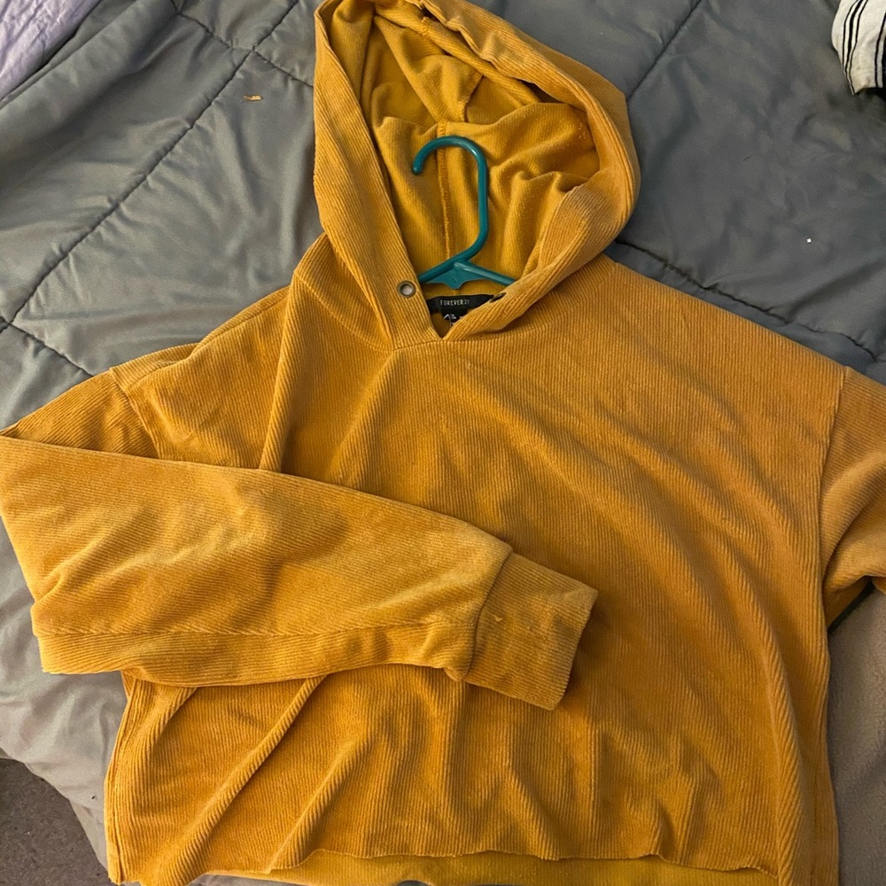 Cropped hoodie